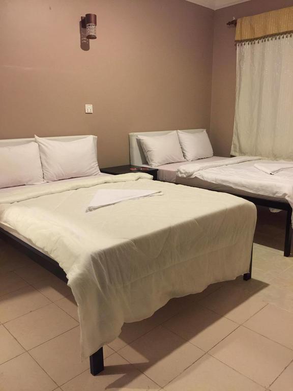 The Happy House Hostel Phnom Penh Ngoại thất bức ảnh