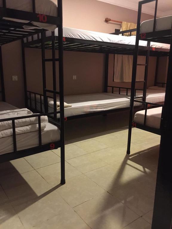 The Happy House Hostel Phnom Penh Phòng bức ảnh