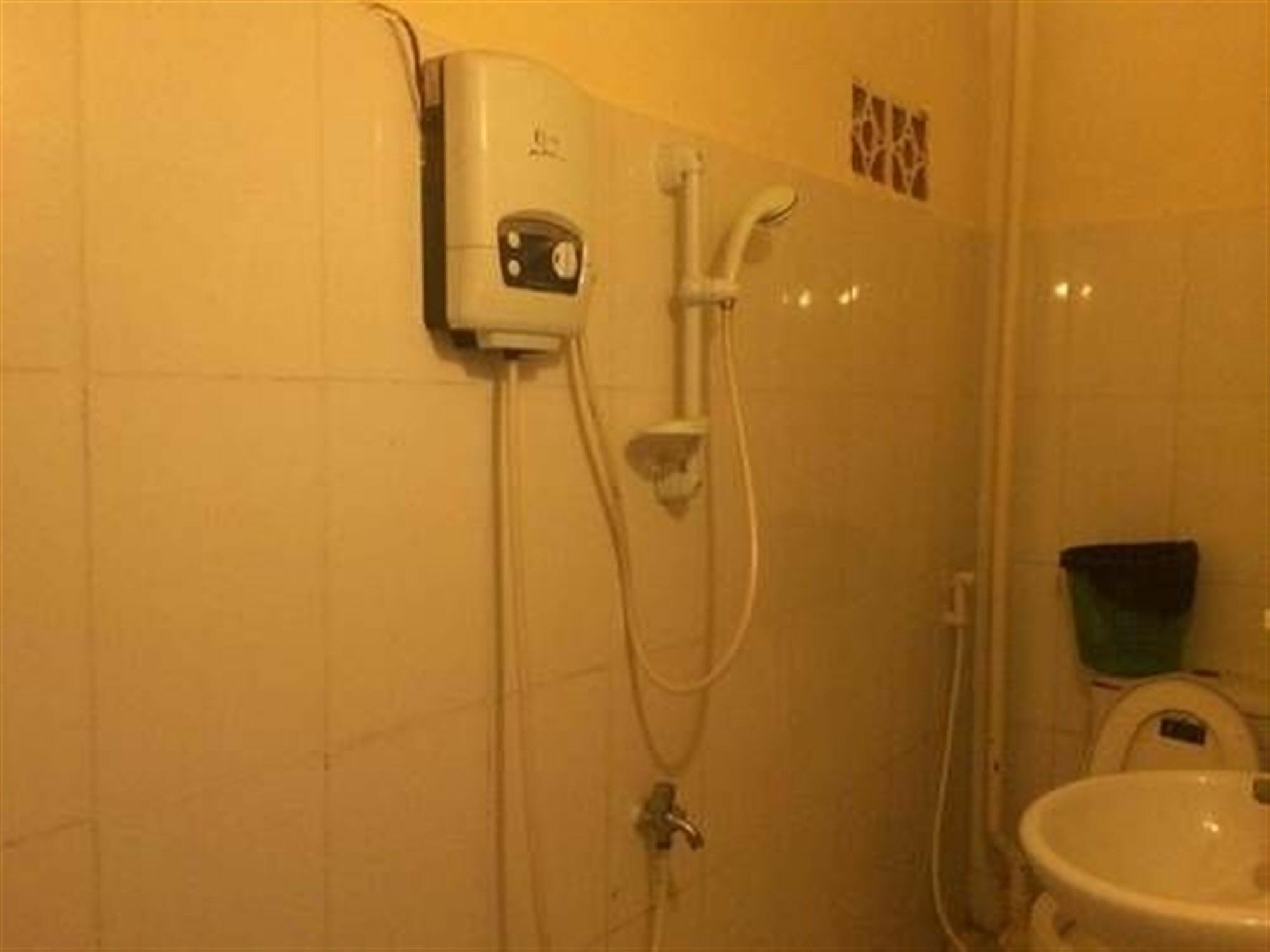 The Happy House Hostel Phnom Penh Ngoại thất bức ảnh