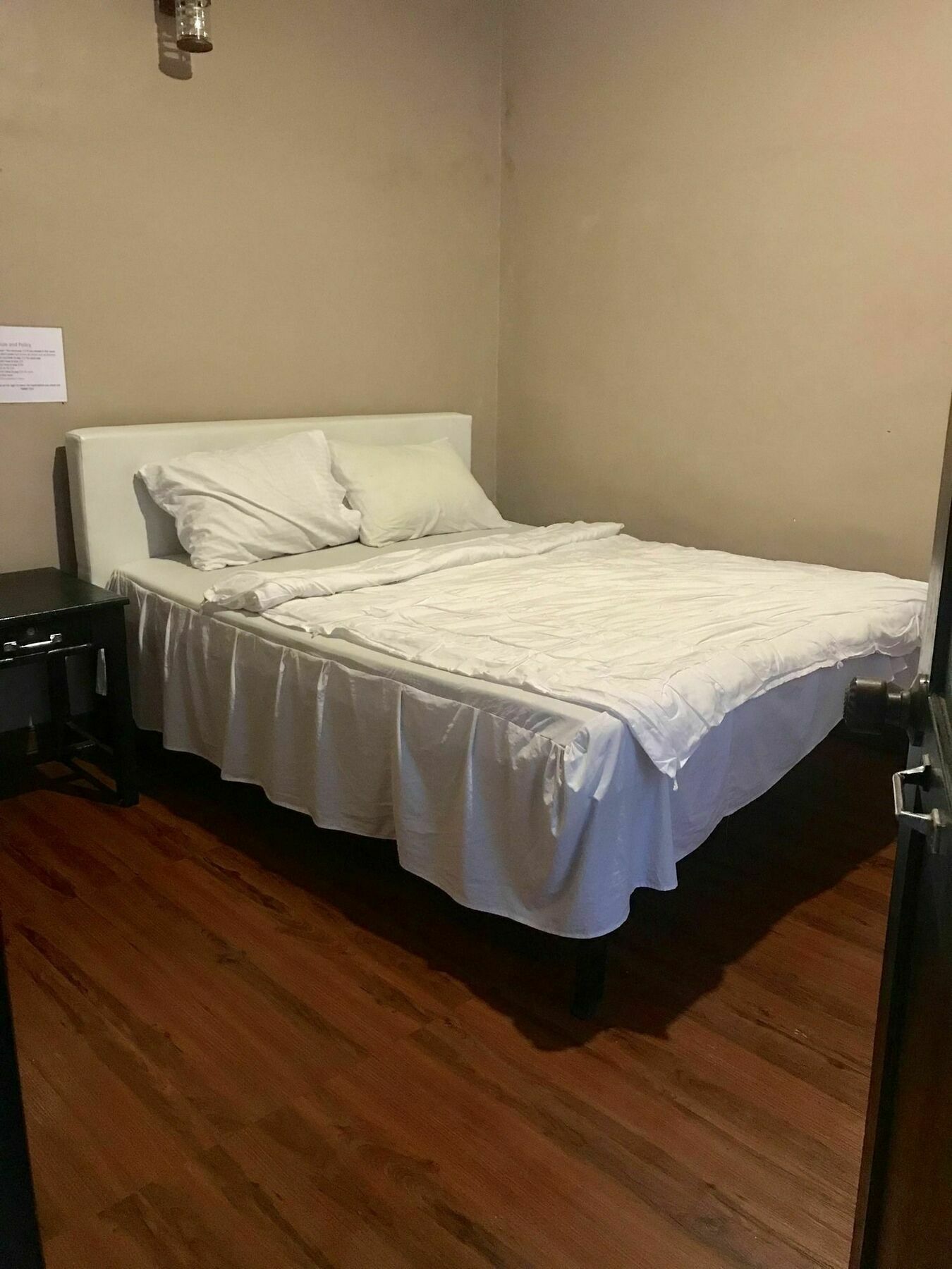 The Happy House Hostel Phnom Penh Ngoại thất bức ảnh