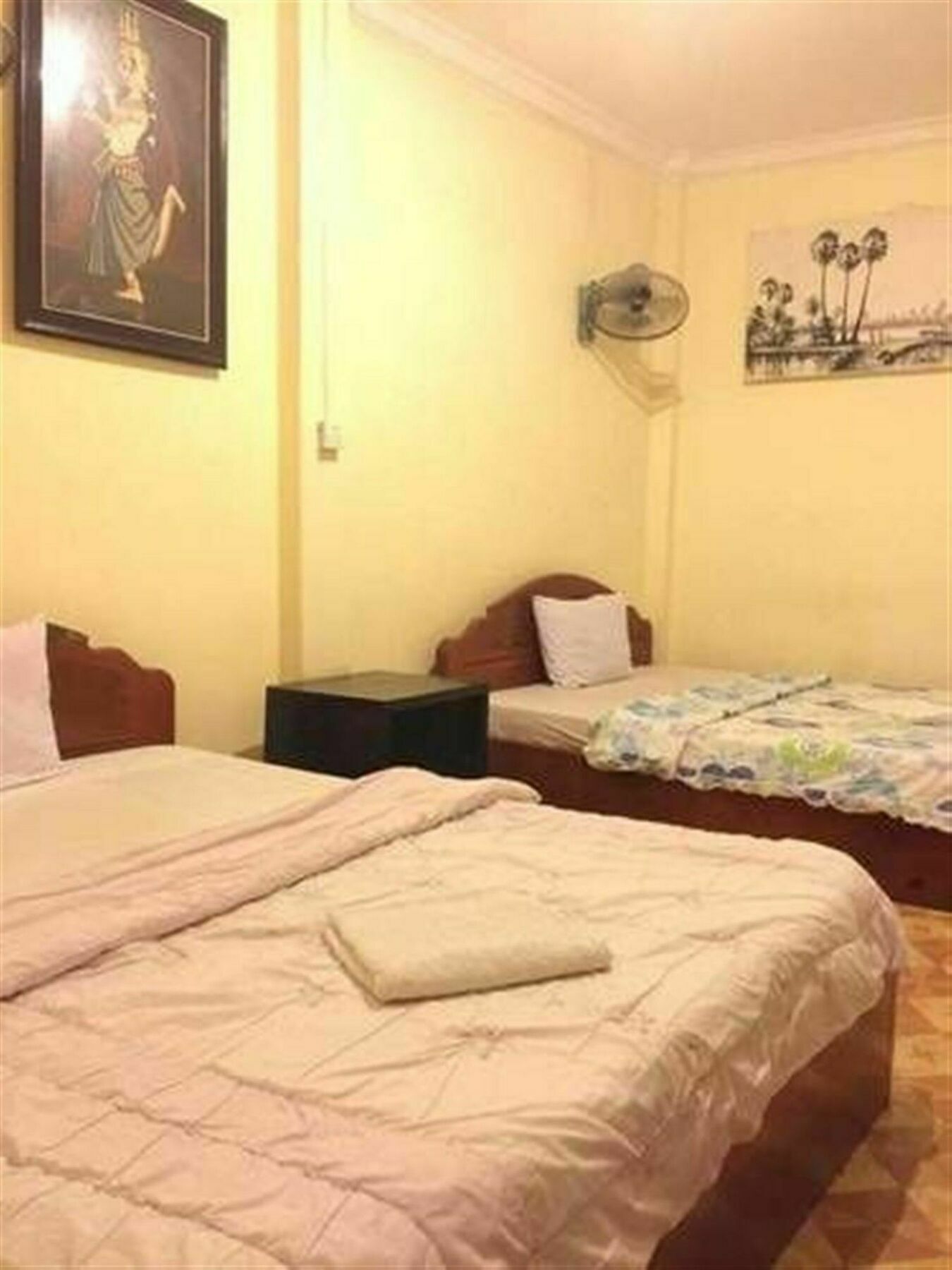 The Happy House Hostel Phnom Penh Ngoại thất bức ảnh